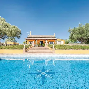 Stunning In , Constantina España
